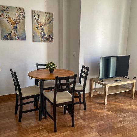 Malaga'S Garden Apartment Екстериор снимка